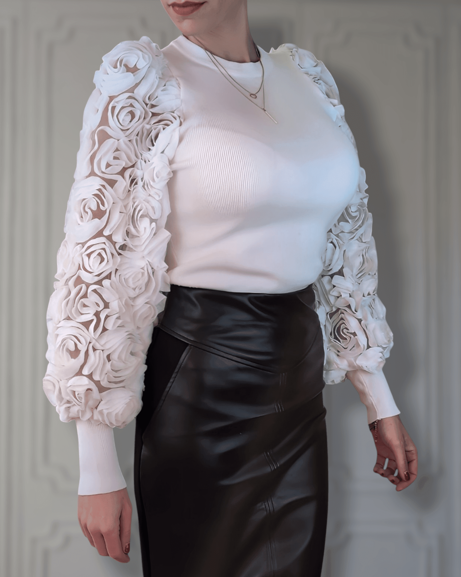 Sweater White Rose pull Suranska Shop 