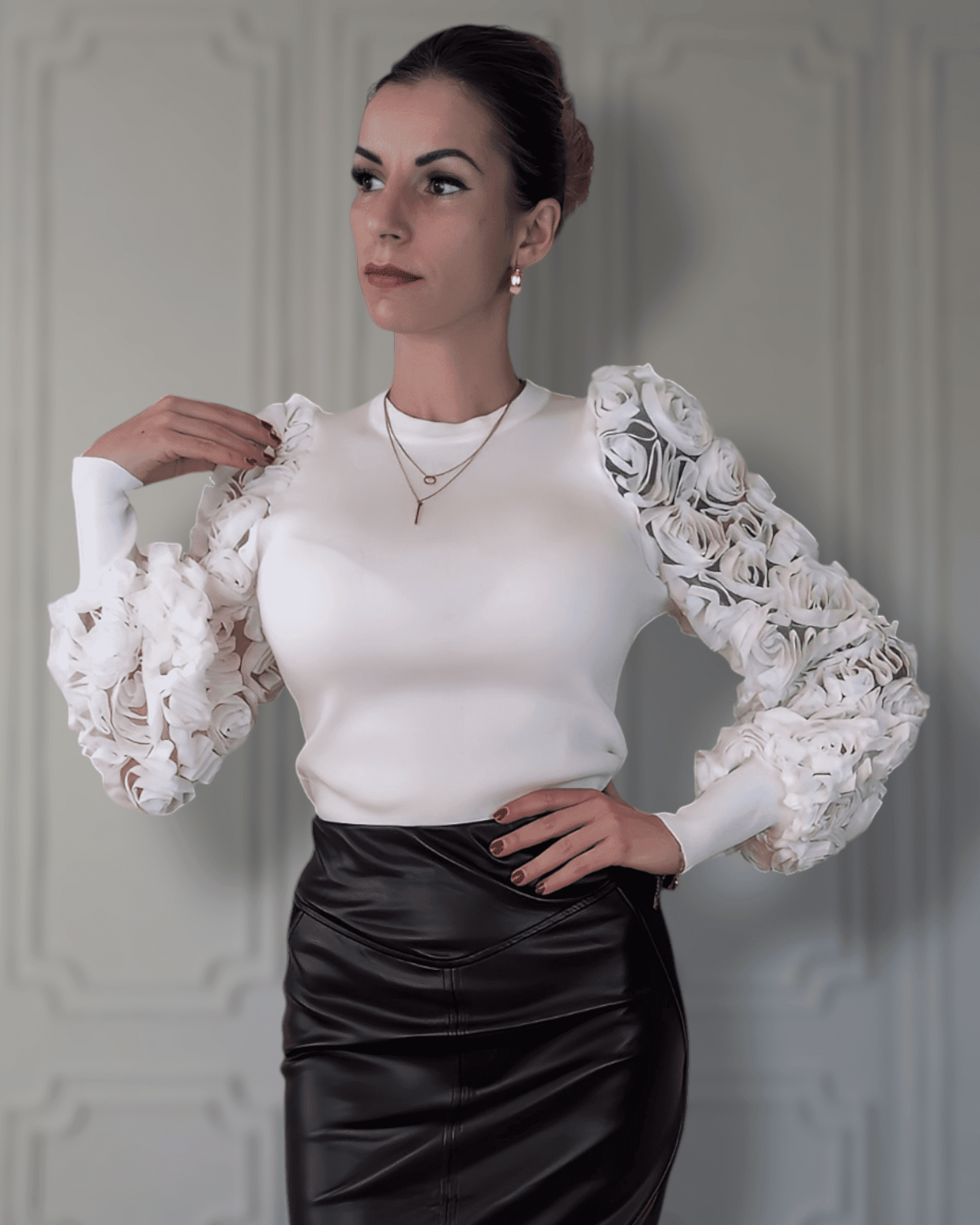 Sweater White Rose pull Suranska Shop 