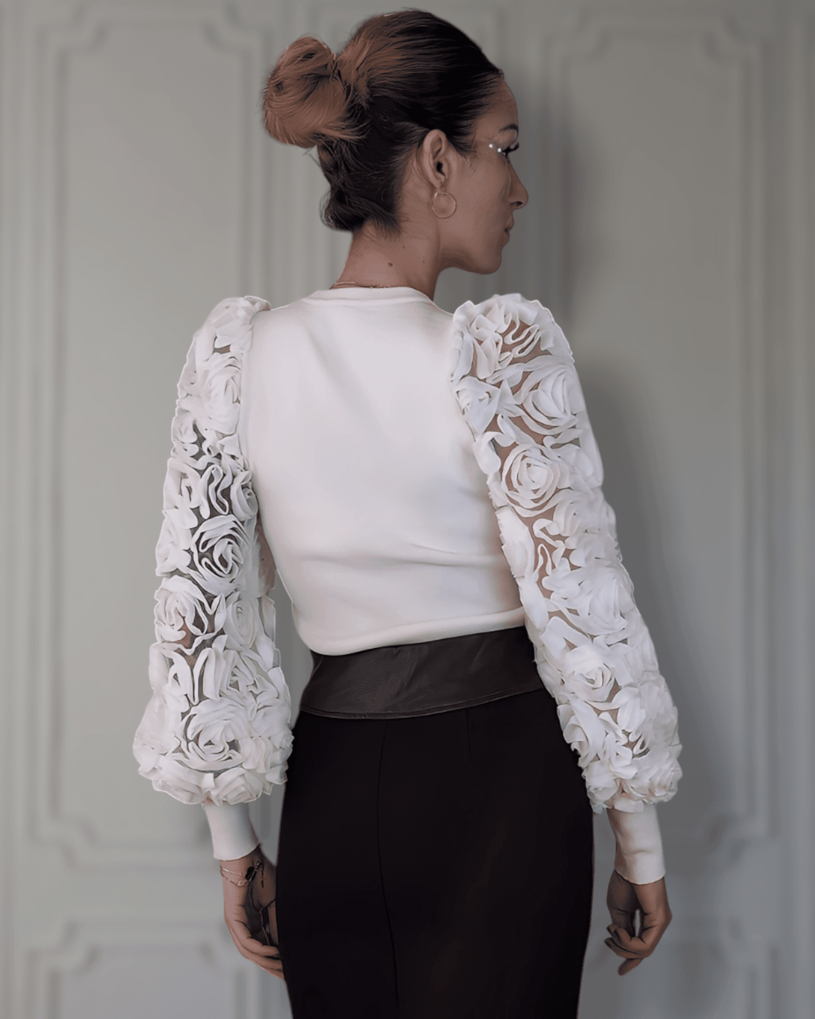Sweater White Rose pull Suranska Shop 